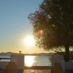 Right On The Beach- Beachfront-best Unit -paros Alikí