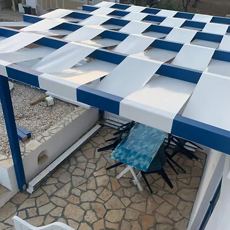 Διαμέρισμα Right On The Beach- Beachfront-best Unit -paros