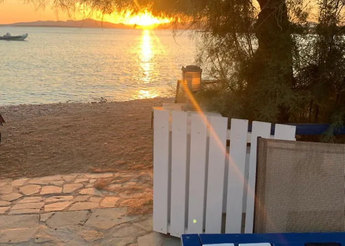 Apartamento Right On The Beach- Beachfront-best Unit -paros *